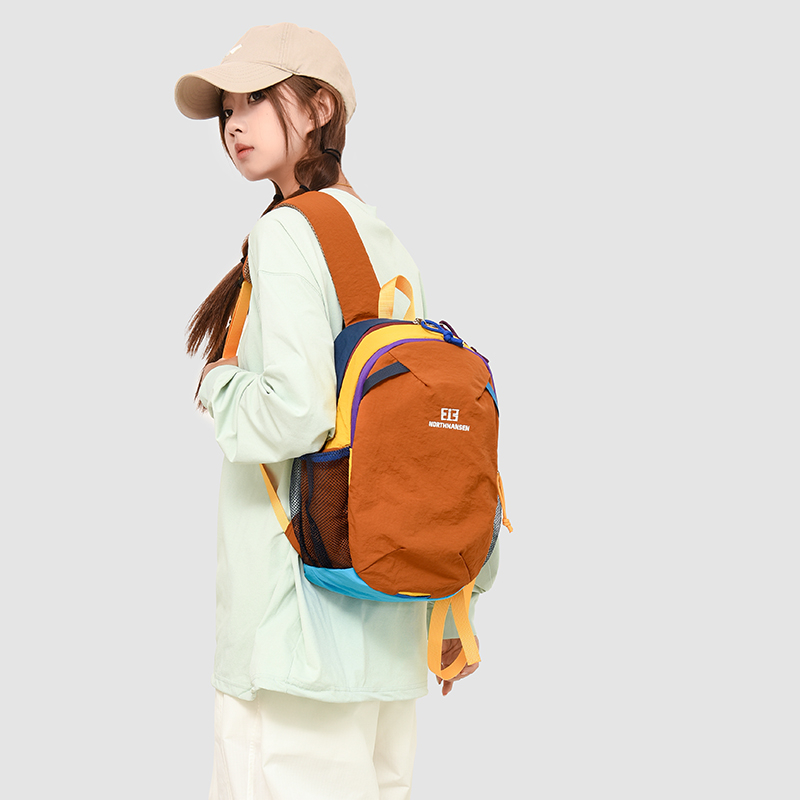 Damski lekki plecak podróżny 2 – Hiking Backpack Waterproof recenzja i cena