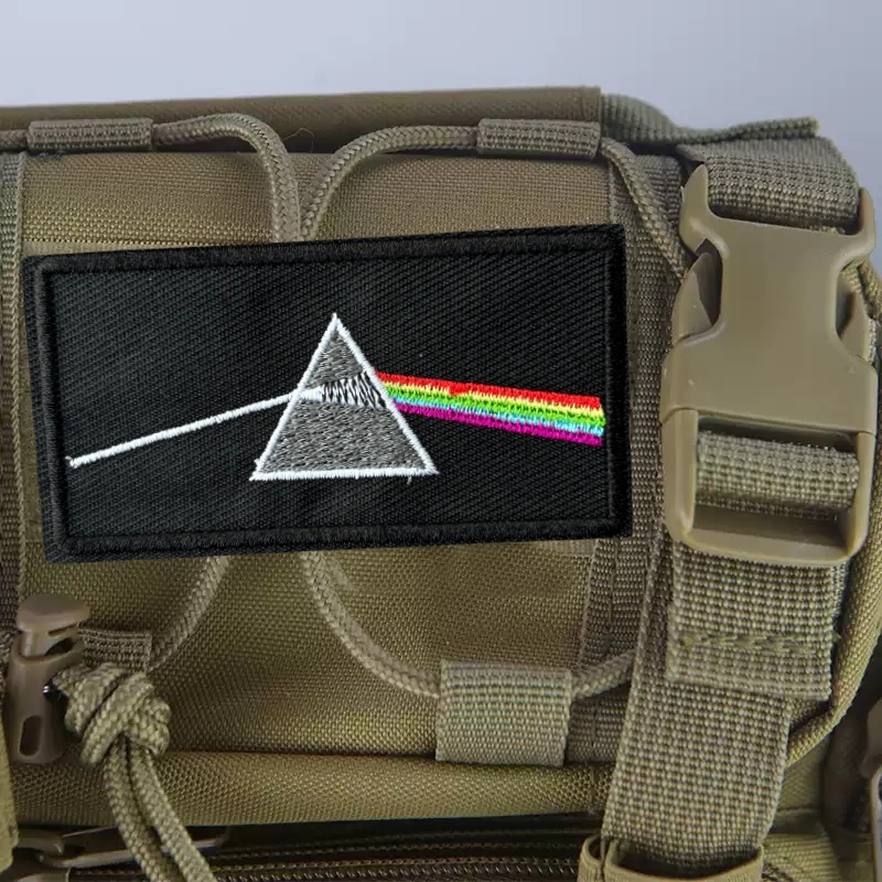 Haftowana naszywka z refrakcją – Urban Backpack Tactical recenzja i cena