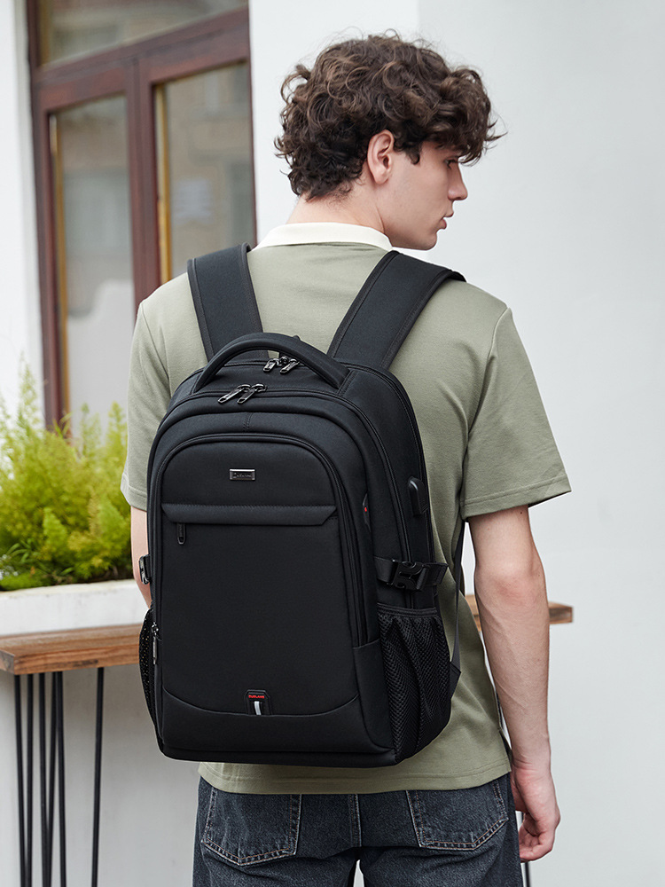 Nowe, konfigurowalne plecaki z – Business Backpack Brief recenzja i cena